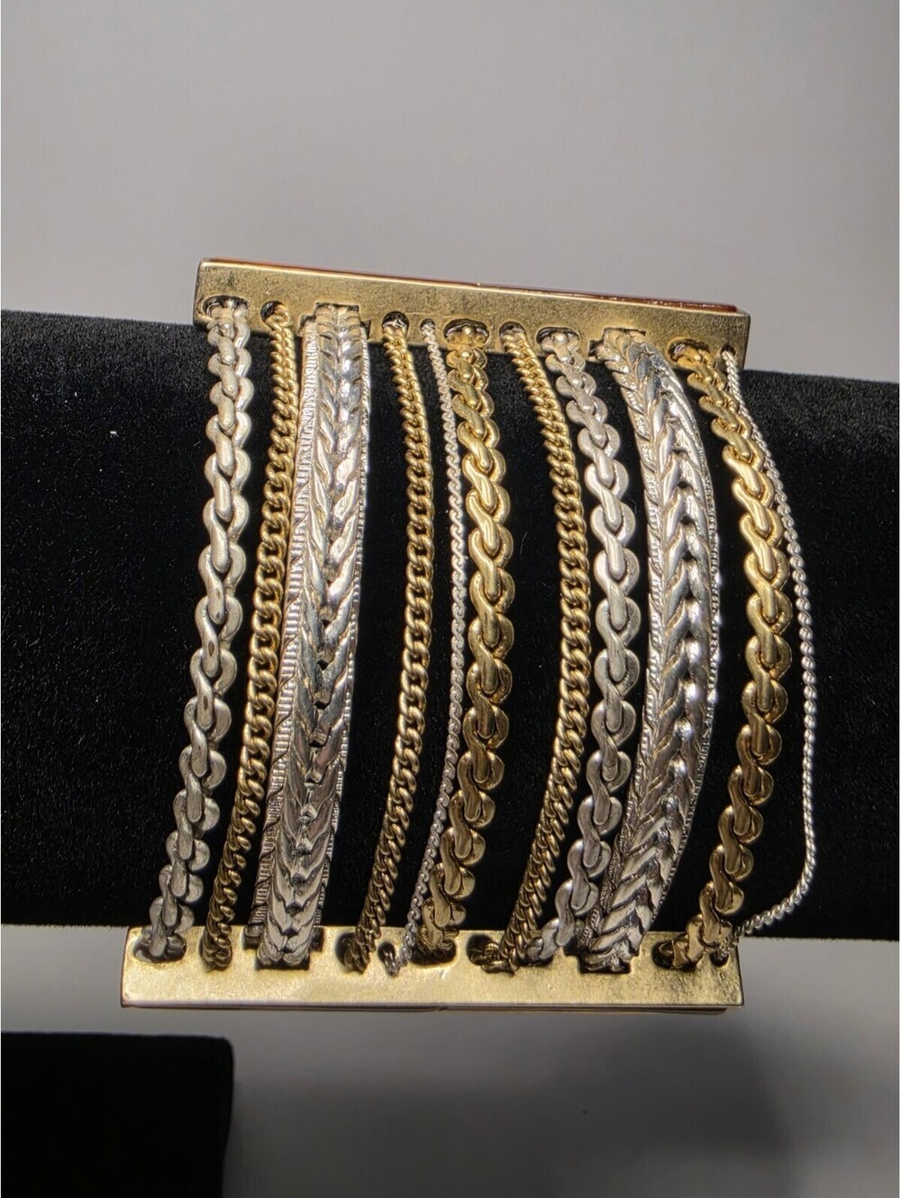 Vintage Kenneth Cole NY 11-Strand Statement Link Bracelet 56g